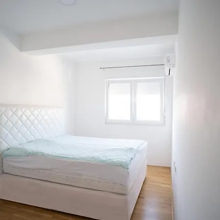アパート Urban Elephant Loft モスタル